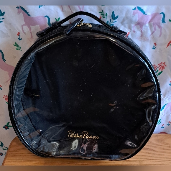 Paloma Picasso Handbags - EUC Paloma Picasso Vegan Black Croc Travel Cosmetic Makeup Beauty Case Bag